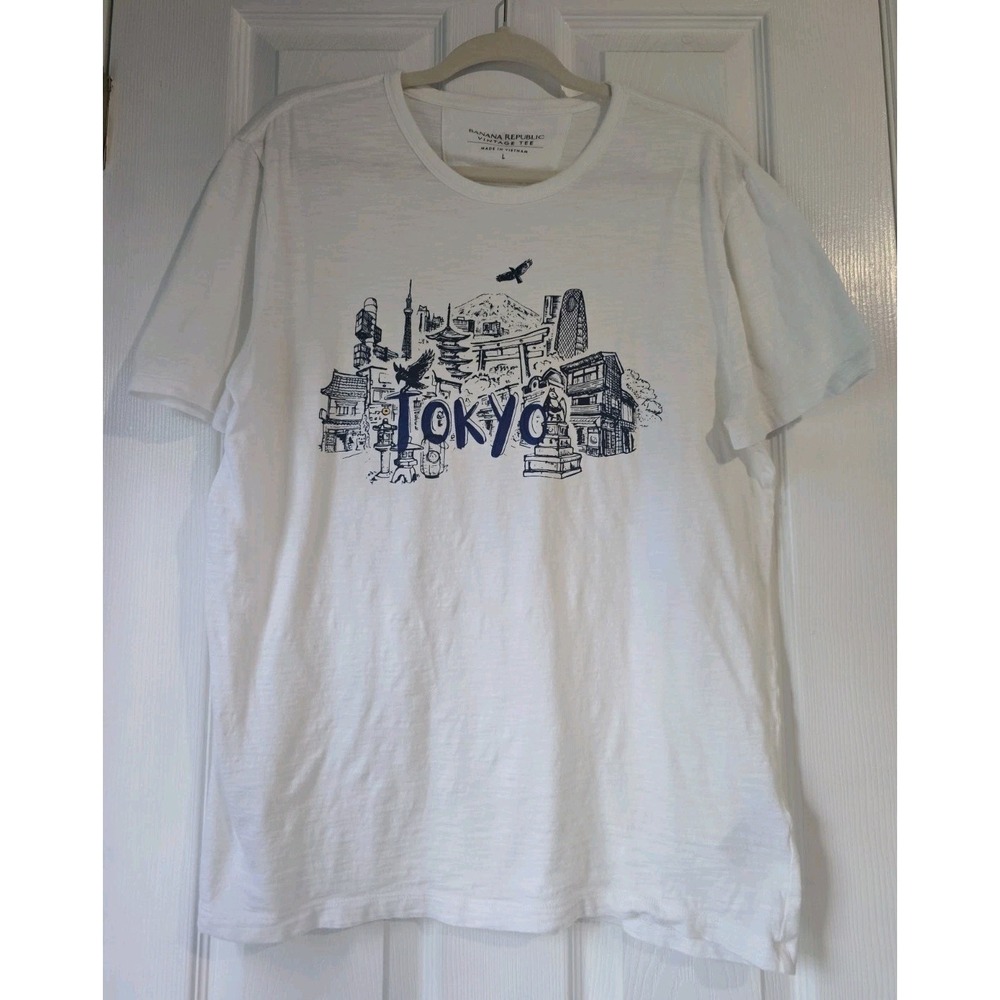 Banana Republic White Tokyo T-shirt Size L